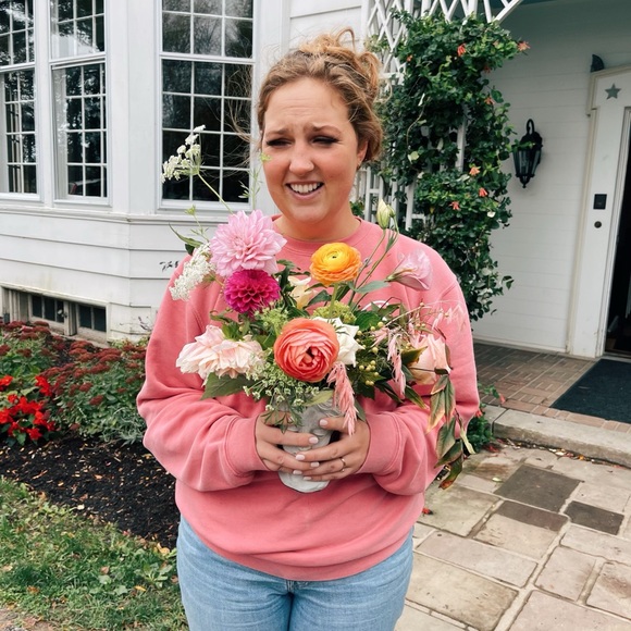 Meet your Posher, Paige - Picture 1 of 1